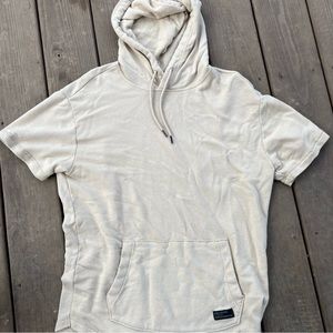 Hollister short sleeve hoodie